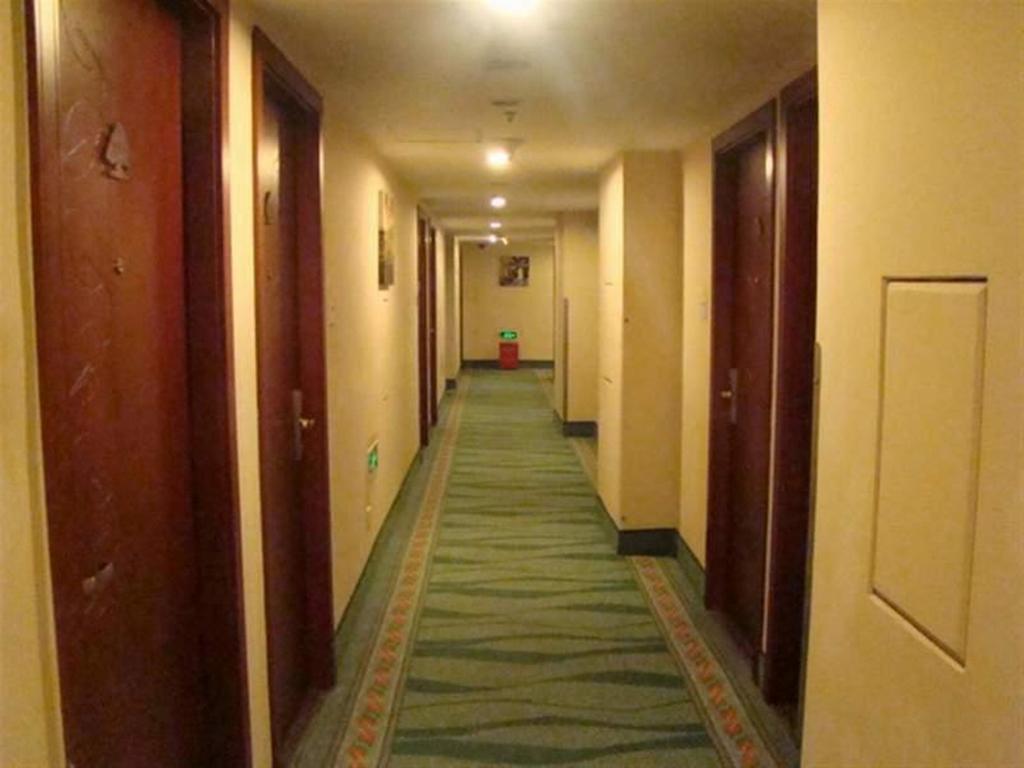 Greentree Inn Shanghai Hongqiao Airport Apartment Hotel Buitenkant foto